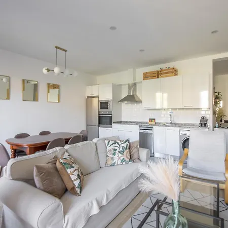 Easo Suits Family Friends Parking דירה סן סבסטיאן