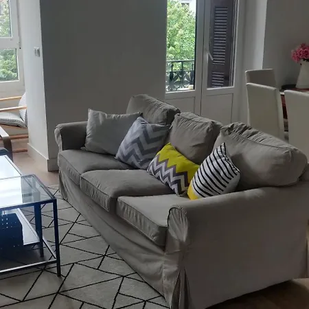 Διαμέρισμα Easo Suits Family Friends + Parking *