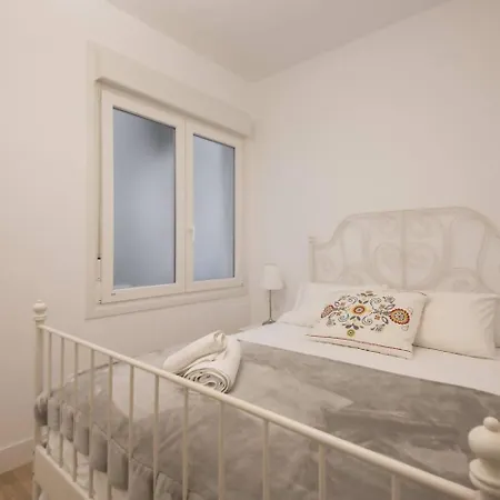 Easo Suits Family Friends Parking דירה סן סבסטיאן