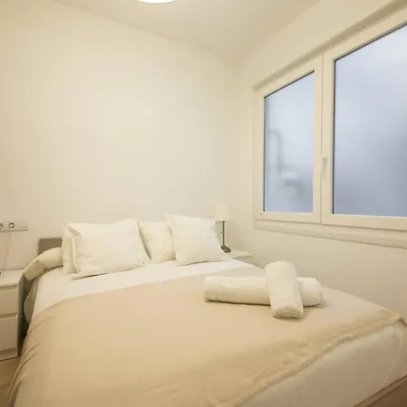 Easo Suits Family Friends Parking דירה סן סבסטיאן