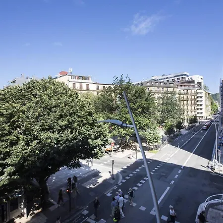 Easo Suits Family Friends + Parking San Sebastián