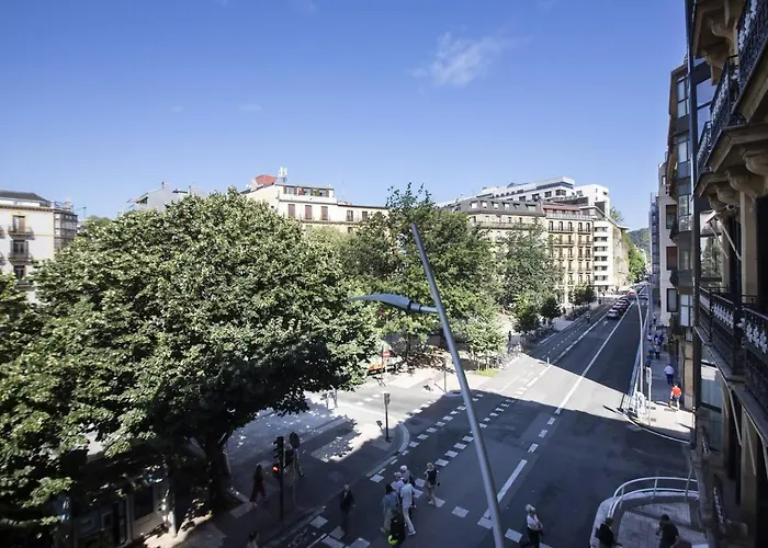 Easo Suits Family Friends + Parking 圣塞瓦斯蒂安